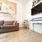 Lägenhet Paris Fuer 4 Mit Kueche Und Wifi *