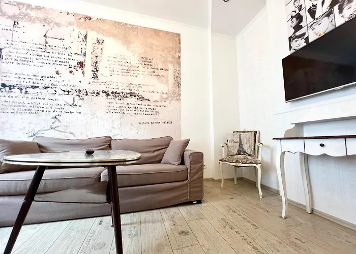 アパート Paris Fuer 4 Mit Kueche Und Wifi エッセン