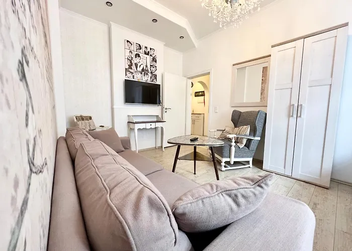 Paris Fuer 4 Mit Kueche Und Wifi 公寓