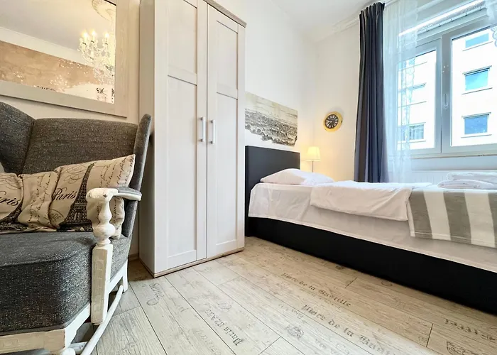 公寓 Paris Fuer 4 Mit Kueche Und Wifi