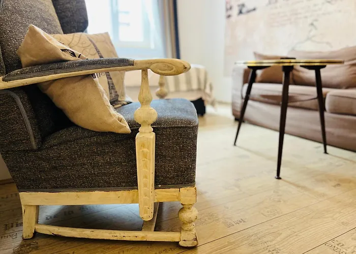 Paris Fuer 4 Mit Kueche Und Wifi *